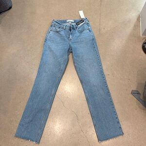 Abercrombie, mid rise, the 90s straight, 24 00